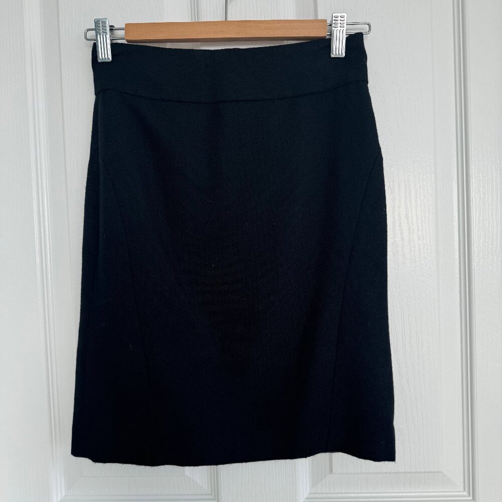 banana republic black skirt : 00P : like NEW : pencil